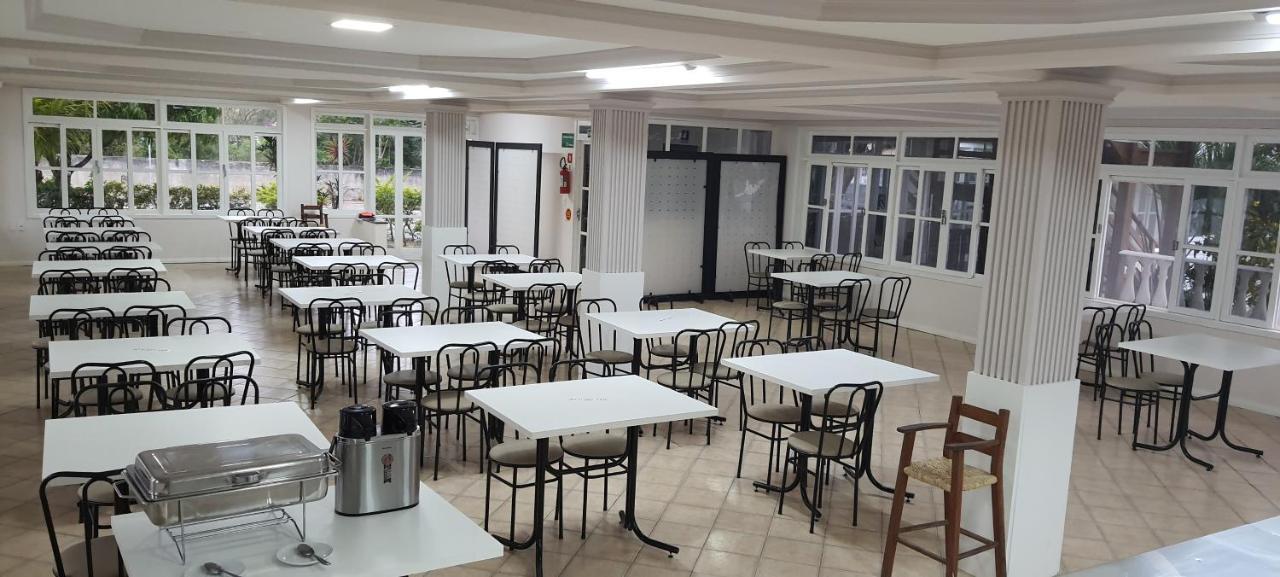 Hotel Pousada Ilha Do Mar บอมบินญัส ภายนอก รูปภาพ