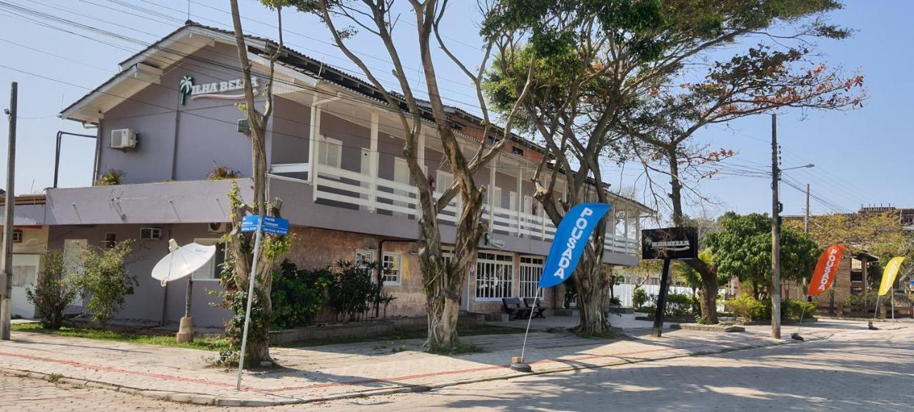 Hotel Pousada Ilha Do Mar บอมบินญัส ภายนอก รูปภาพ
