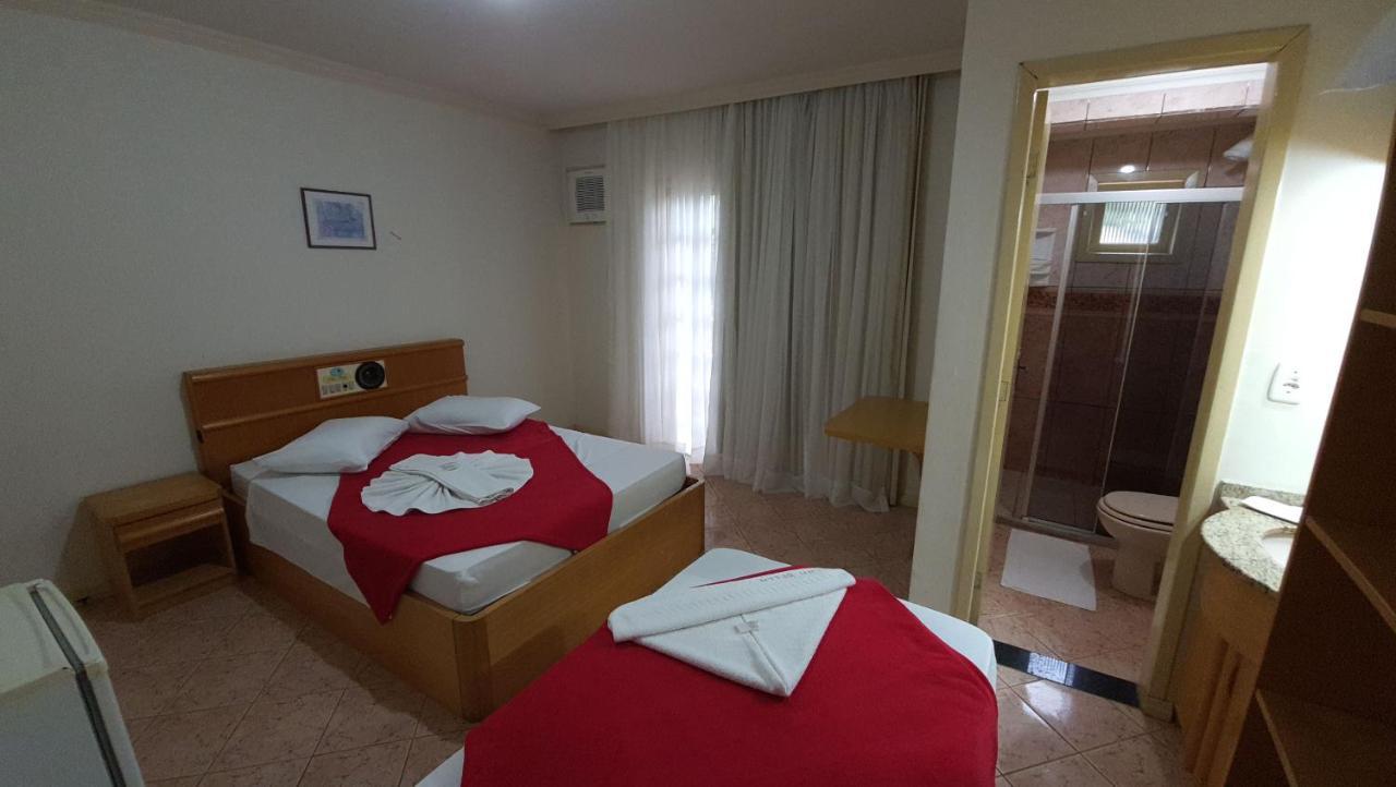 Hotel Pousada Ilha Do Mar บอมบินญัส ภายนอก รูปภาพ