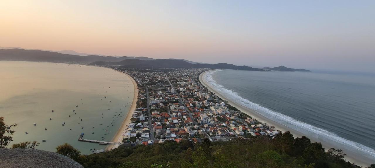 Hotel Pousada Ilha Do Mar บอมบินญัส ภายนอก รูปภาพ