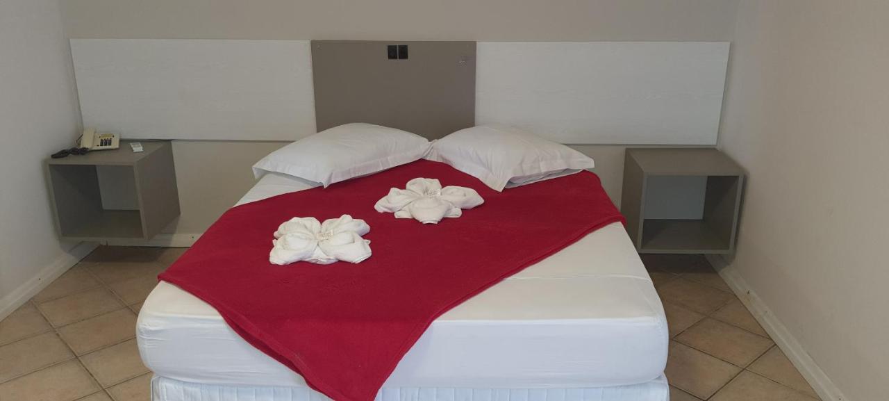 Hotel Pousada Ilha Do Mar บอมบินญัส ภายนอก รูปภาพ