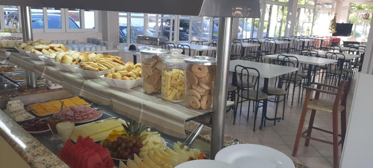 Hotel Pousada Ilha Do Mar บอมบินญัส ภายนอก รูปภาพ