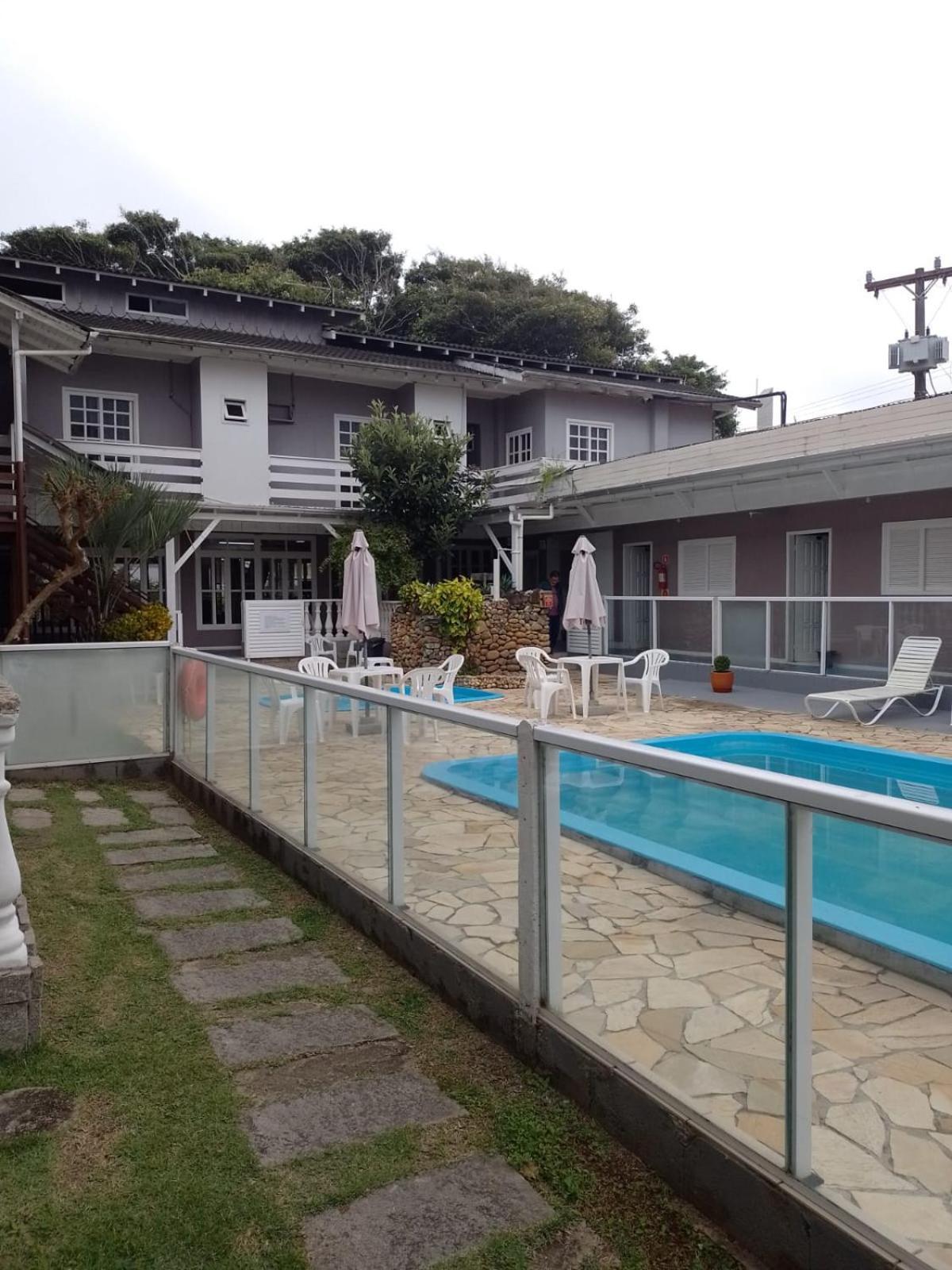 Hotel Pousada Ilha Do Mar บอมบินญัส ภายนอก รูปภาพ