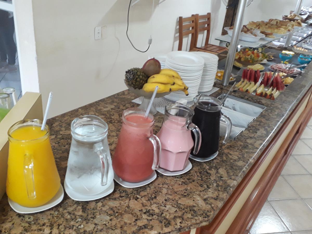 Hotel Pousada Ilha Do Mar บอมบินญัส ภายนอก รูปภาพ